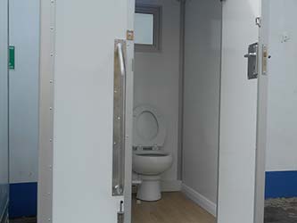 VIP Solo Toilet Inside 1